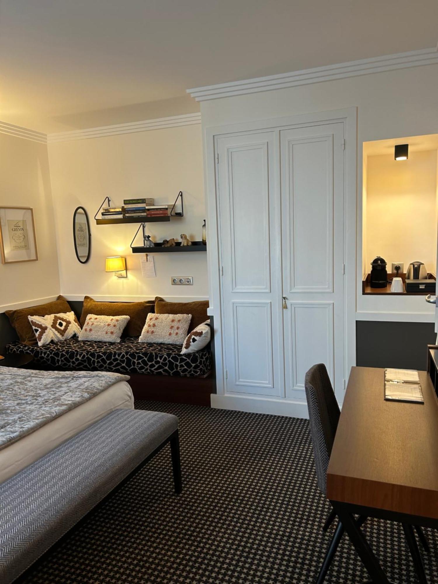 Hotel Jardin Le Pasteur Châlons-en-Champagne Eksteriør billede