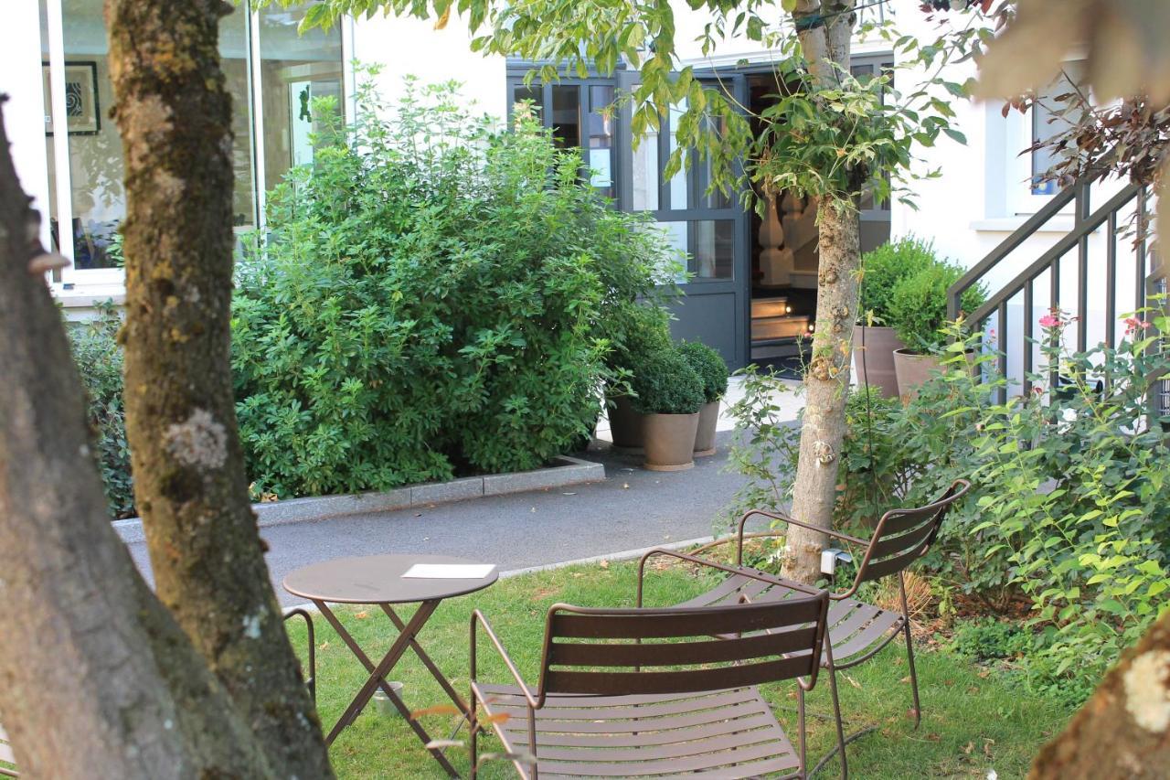 Hotel Jardin Le Pasteur Châlons-en-Champagne Eksteriør billede