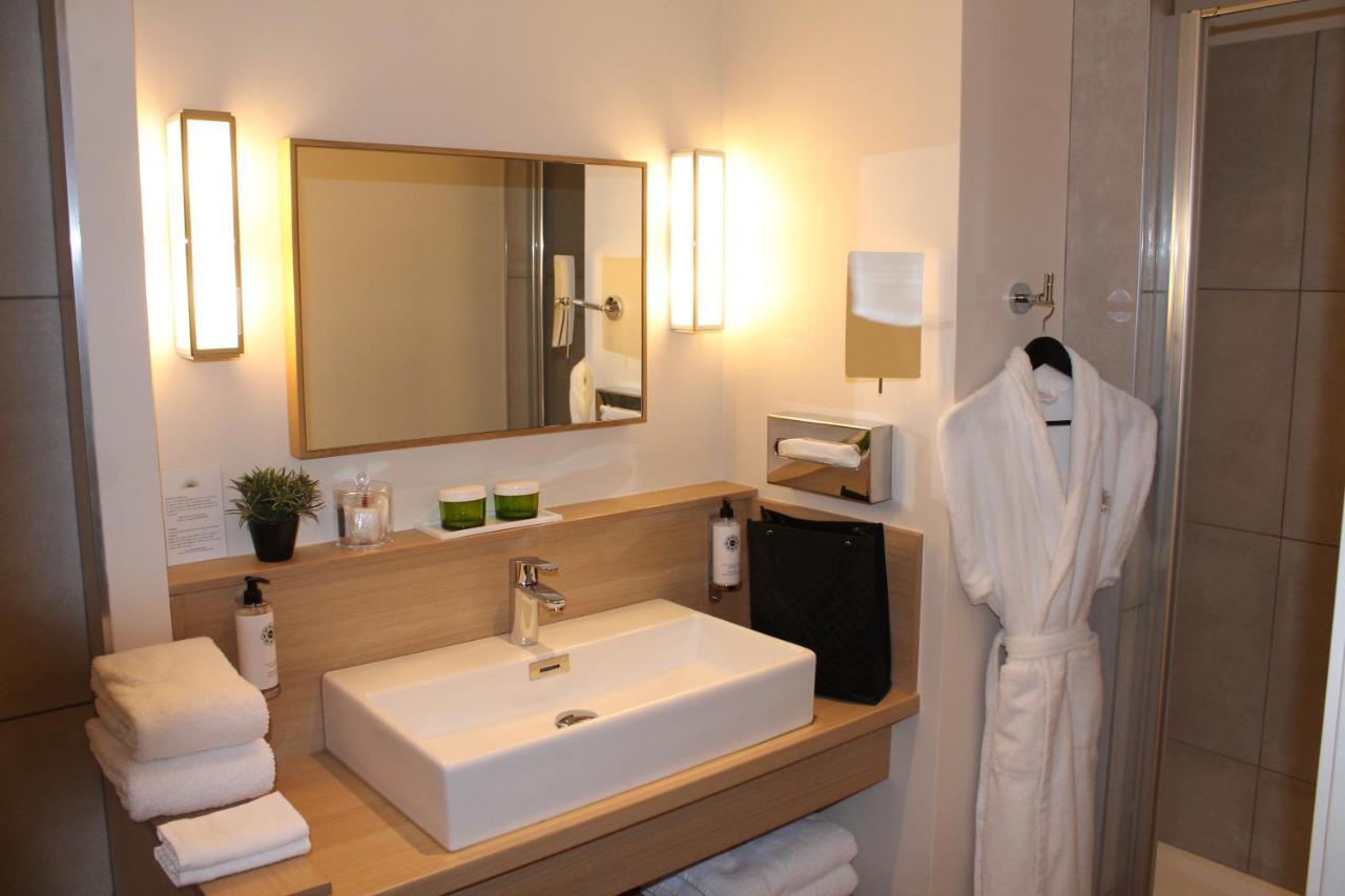 Hotel Jardin Le Pasteur Châlons-en-Champagne Eksteriør billede